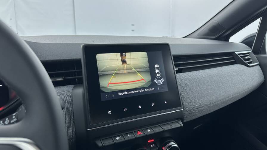 Mandataire Automobile neuf, recherche de Renault Clio-v-1-0-eco-g-100ch-techno - E-Motors