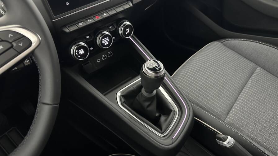 Mandataire Automobile neuf, recherche de Renault Clio-v-1-0-eco-g-100ch-techno - E-Motors