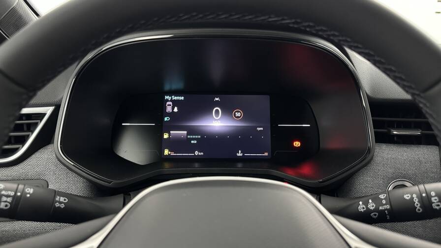 Mandataire Automobile neuf, recherche de Renault Clio-v-1-0-eco-g-100ch-techno - E-Motors