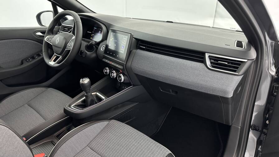 Mandataire Automobile neuf, recherche de Renault Clio-v-1-0-eco-g-100ch-techno - E-Motors