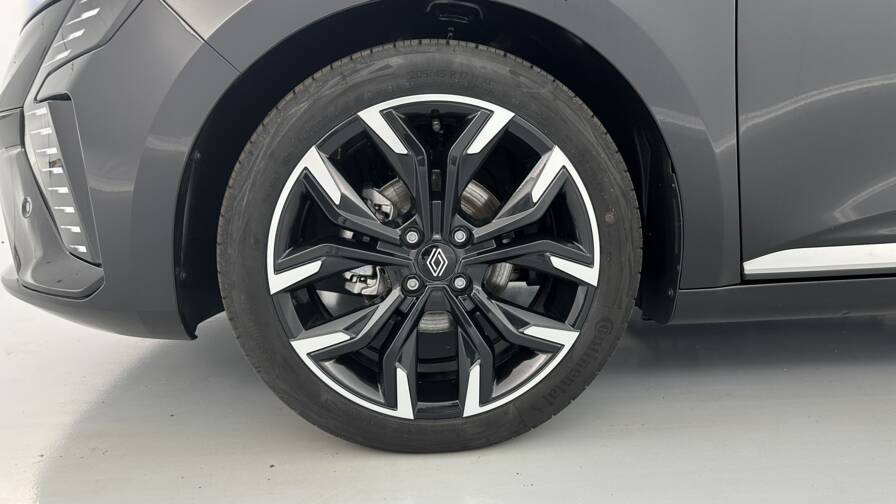 Mandataire Automobile neuf, recherche de Renault Clio-v-1-0-eco-g-100ch-techno - E-Motors