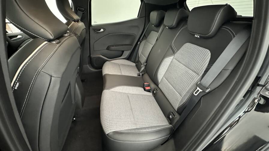 Mandataire Automobile neuf, recherche de Renault Clio-v-1-0-eco-g-100ch-techno - E-Motors