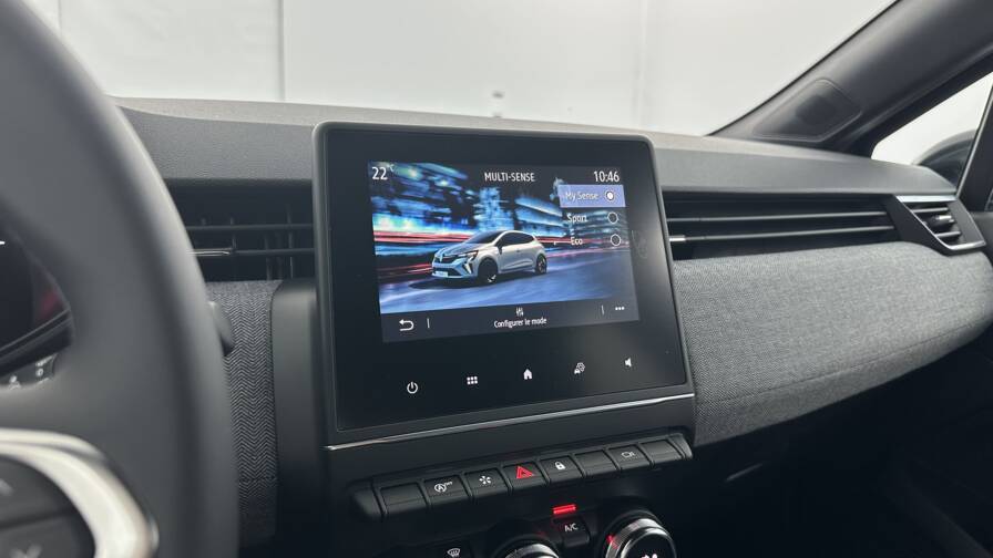 Mandataire Automobile neuf, recherche de Renault Clio-v-1-0-eco-g-100ch-techno - E-Motors