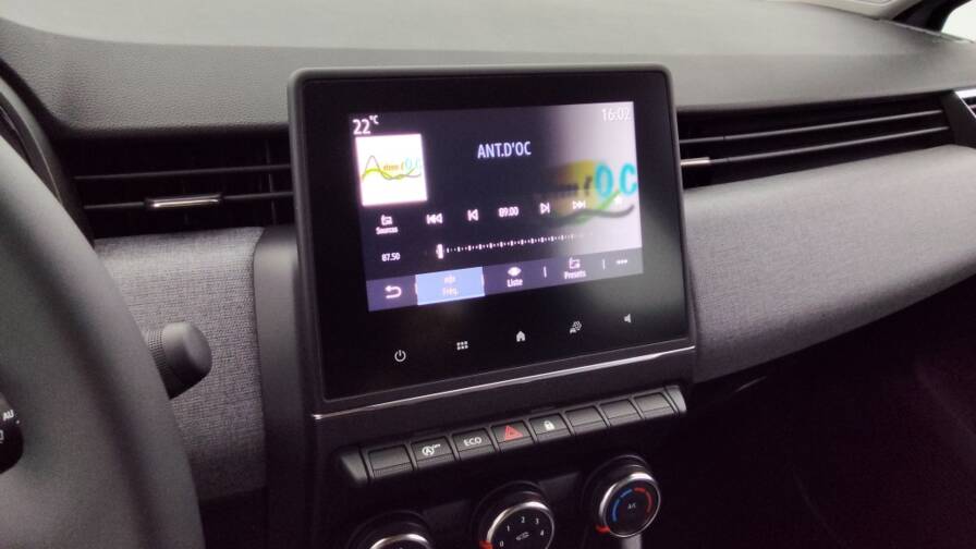 Mandataire Automobile neuf, recherche de Renault Clio-1-5-dci-100ch-evolution-25 - E-Motors