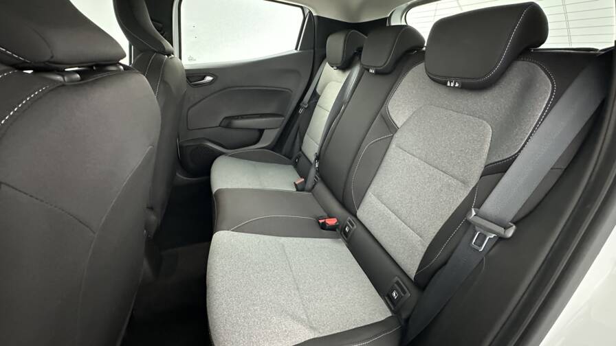 Mandataire Automobile occasion, recherche de Renault Clio-v-2-1-0-tce-90ch-evolution - E-Motors