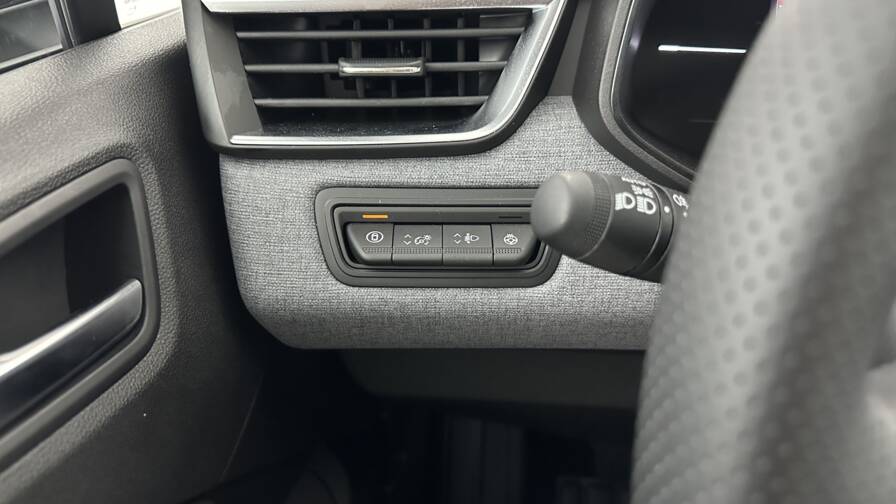 Mandataire Automobile occasion, recherche de Renault Clio-v-2-1-0-tce-90ch-evolution - E-Motors