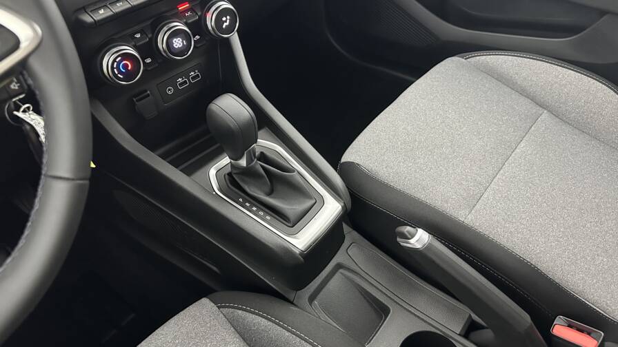 Mandataire Automobile neuf, recherche de Renault Clio-v-2-e-tech-full-hybrid-145ch-evolution - E-Motors