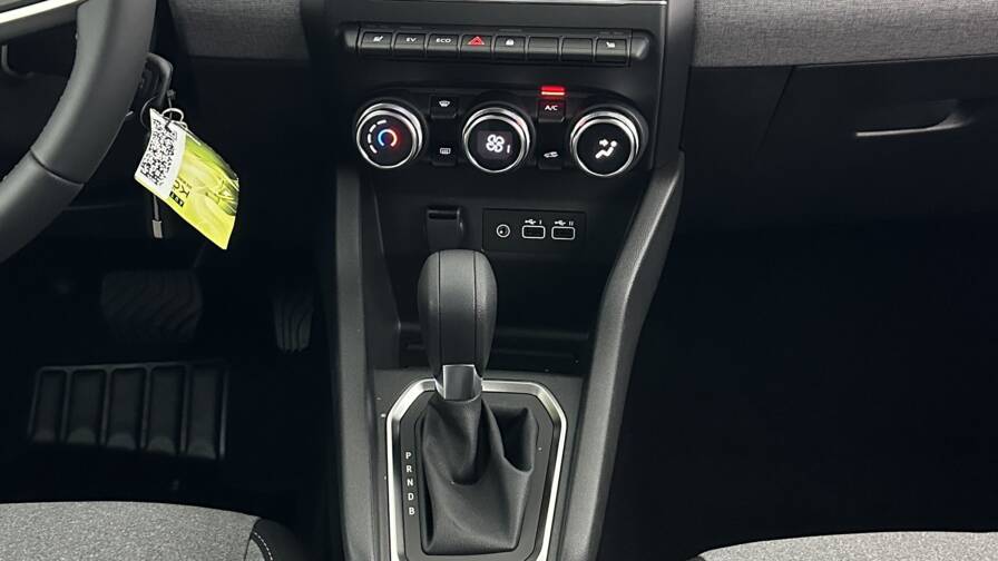 Mandataire Automobile neuf, recherche de Renault Clio-v-2-e-tech-full-hybrid-145ch-evolution - E-Motors