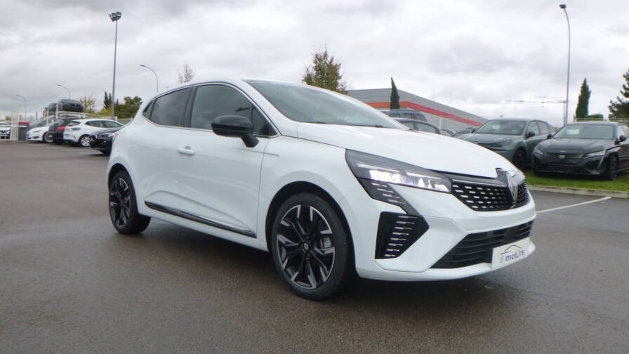 Mandataire Automobile neuf, recherche de Renault Clio-tce-90-x-tronic-techno-plus-pack-look - E-Motors