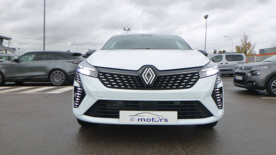 Mandataire Automobile neuf, recherche de Renault Clio-tce-90-x-tronic-techno-plus-pack-look - E-Motors