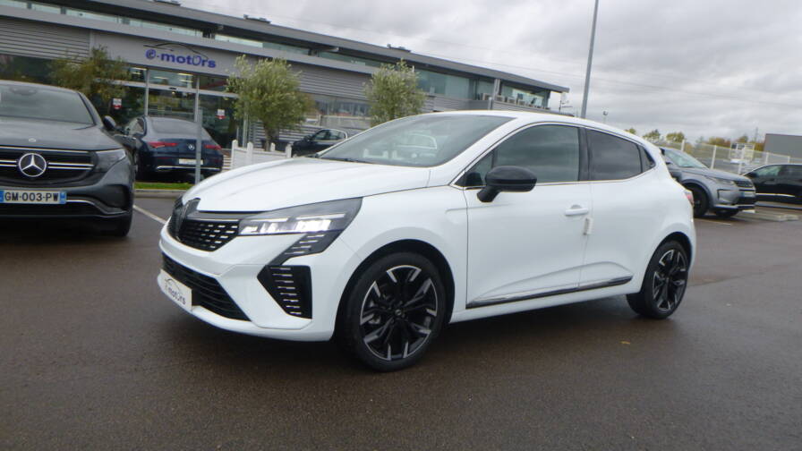 Mandataire Automobile neuf, recherche de Renault Clio-tce-90-x-tronic-techno-plus-pack-look - E-Motors