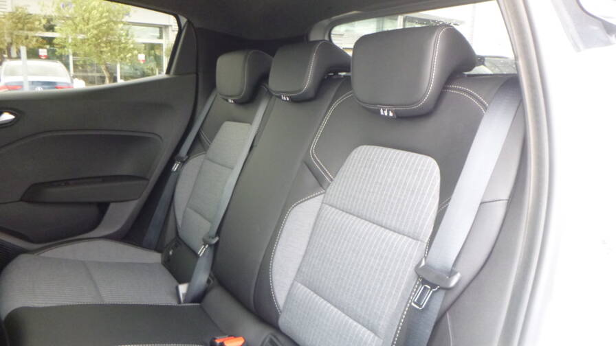 Mandataire Automobile neuf, recherche de Renault Clio-tce-90-x-tronic-techno-plus-pack-look - E-Motors