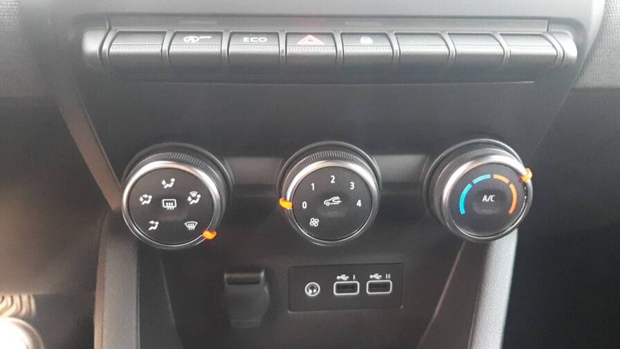 Mandataire Automobile neuf, recherche de Renault Clio-5-blue-dci-100-ch-gsr2-evolution - E-Motors