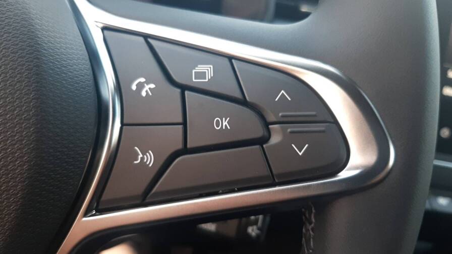 Mandataire Automobile neuf, recherche de Renault Clio-5-blue-dci-100-ch-gsr2-evolution - E-Motors