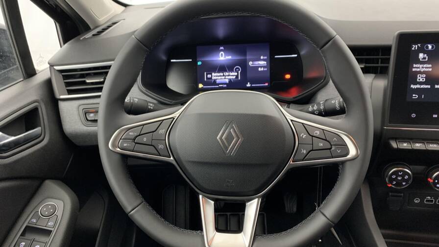 Mandataire Automobile neuf, recherche de Renault Clio-5-blue-dci-100-ch-gsr2-evolution - E-Motors