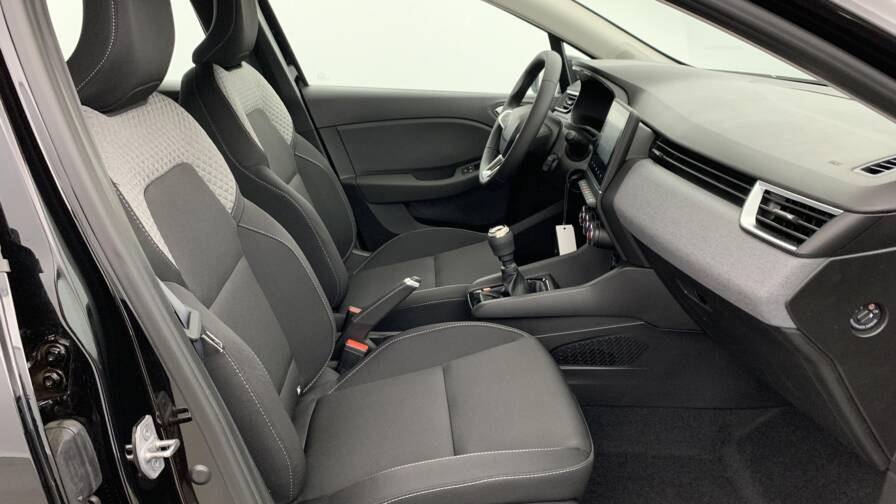 Mandataire Automobile neuf, recherche de Renault Clio-5-blue-dci-100-ch-gsr2-evolution - E-Motors