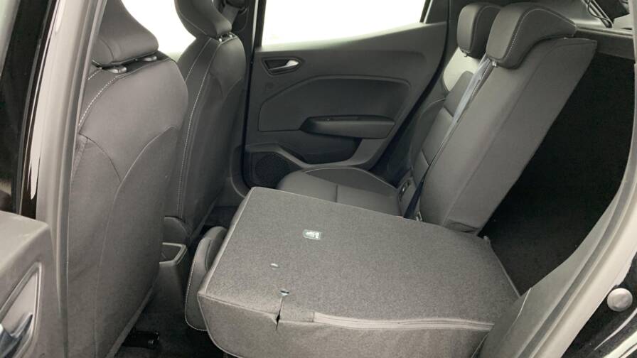 Mandataire Automobile neuf, recherche de Renault Clio-5-blue-dci-100-ch-gsr2-evolution - E-Motors