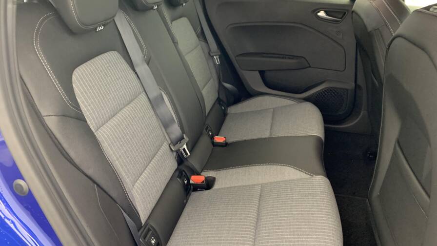 Mandataire Automobile neuf, recherche de Renault Clio-5-tce-90-ch-gsr2-techno - E-Motors