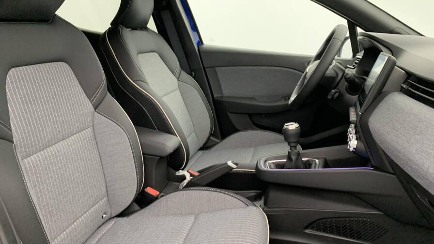 Mandataire Automobile neuf, recherche de Renault Clio-5-tce-90-ch-gsr2-techno - E-Motors