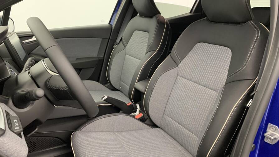 Mandataire Automobile neuf, recherche de Renault Clio-5-tce-90-ch-gsr2-techno - E-Motors