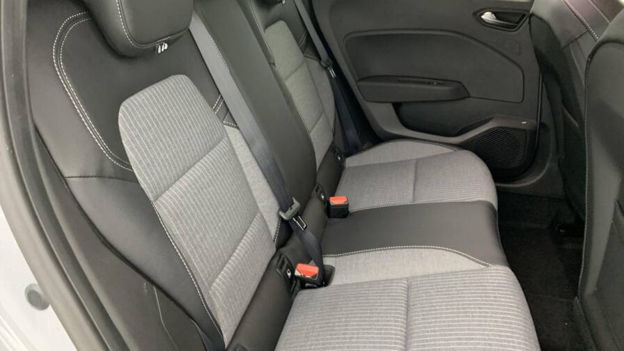 Mandataire Automobile neuf, recherche de Renault Clio-5-tce-90-ch-gsr2-techno - E-Motors