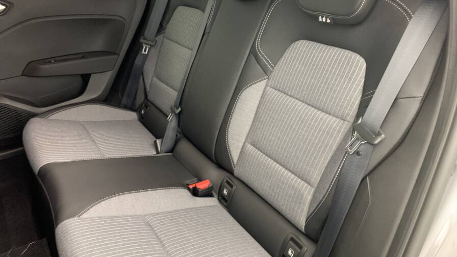 Mandataire Automobile neuf, recherche de Renault Clio-5-tce-90-ch-gsr2-techno - E-Motors