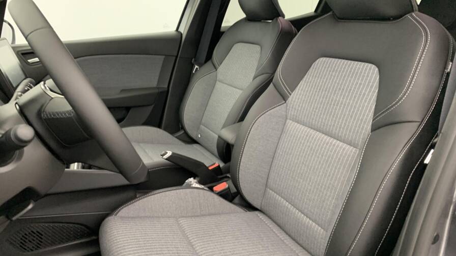 Mandataire Automobile neuf, recherche de Renault Clio-5-tce-90-ch-gsr2-techno - E-Motors