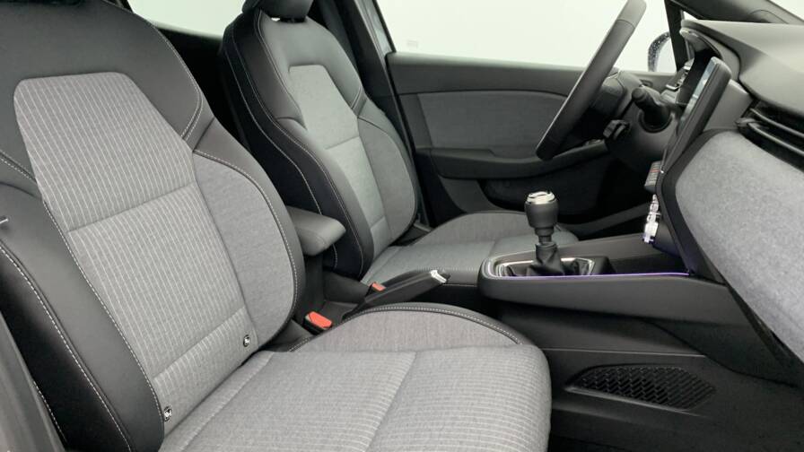 Mandataire Automobile neuf, recherche de Renault Clio-5-tce-90-ch-gsr2-techno - E-Motors