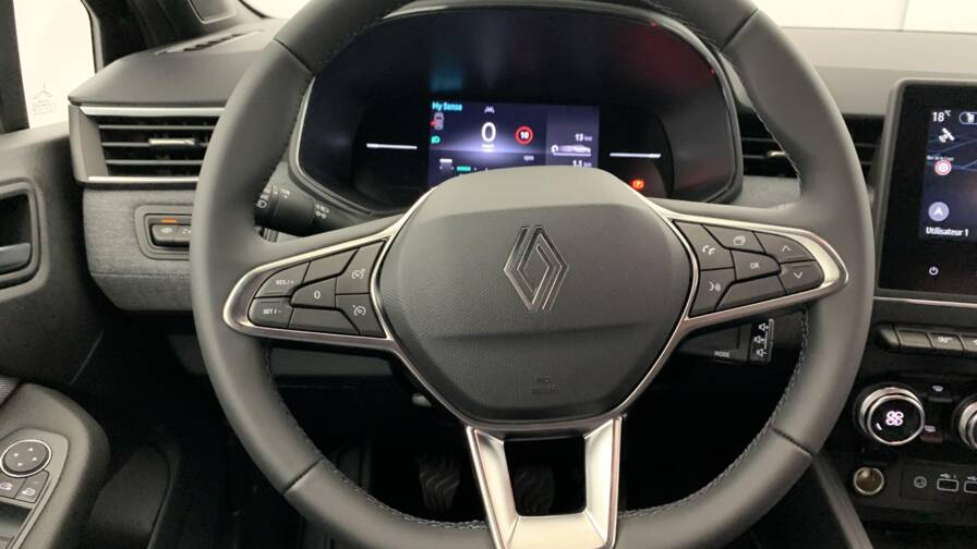 Mandataire Automobile neuf, recherche de Renault Clio-5-tce-90-ch-gsr2-techno - E-Motors