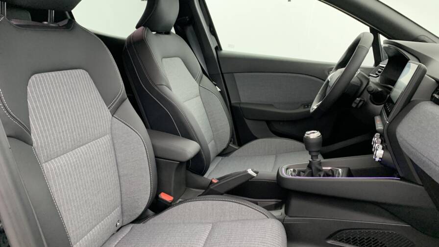 Mandataire Automobile neuf, recherche de Renault Clio-5-tce-90-ch-gsr2-techno - E-Motors