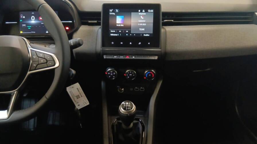 Mandataire Automobile occasion, recherche de Renault Clio-blue-dci-100-ch-gsr2-evolution - E-Motors