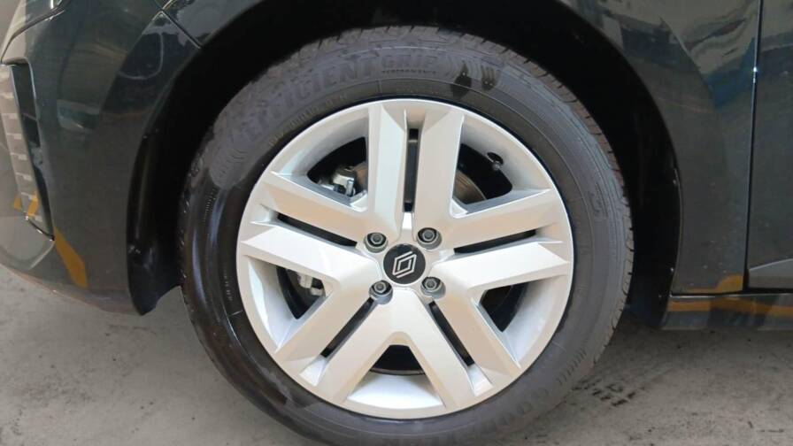 Mandataire Automobile neuf, recherche de Renault Clio-v-clio-blue-dci-100-ch-gsr2-evolution - E-Motors