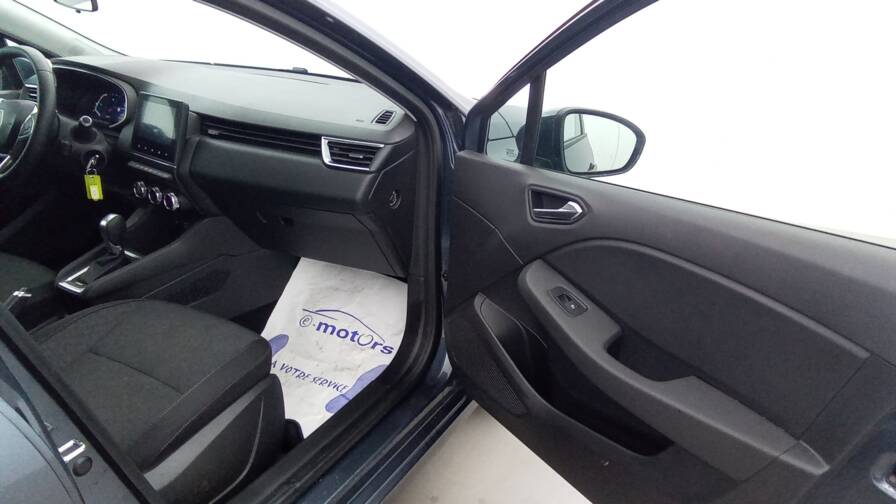 Mandataire Automobile occasion, recherche de Renault Clio-e-tech-140-zen-gps-pdc-ar - E-Motors
