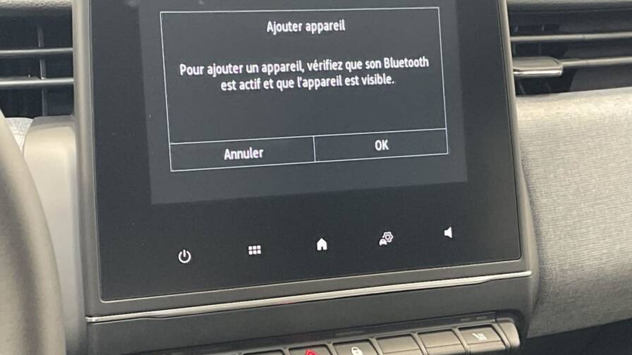 Mandataire Automobile neuf, recherche de Renault Clio-v-clio-tce-90-gsr2-evolution - E-Motors