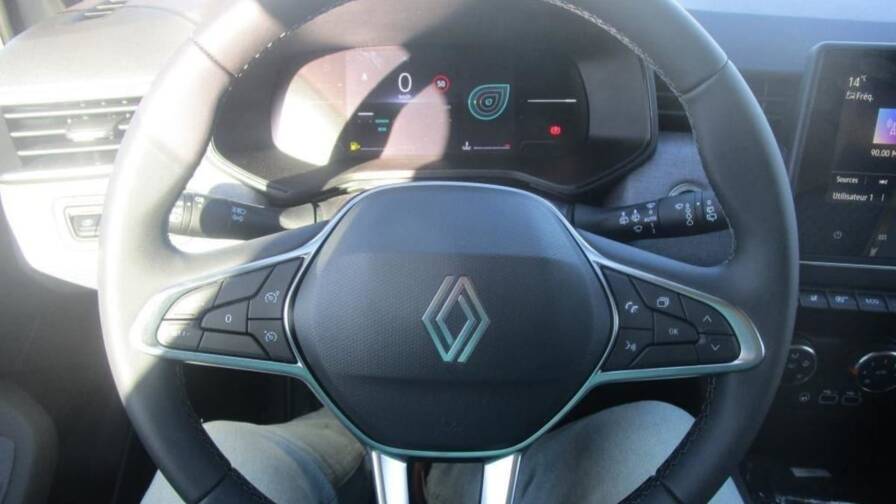 Mandataire Automobile neuf, recherche de Renault Clio-v-clio-tce-90-gsr2-evolution - E-Motors