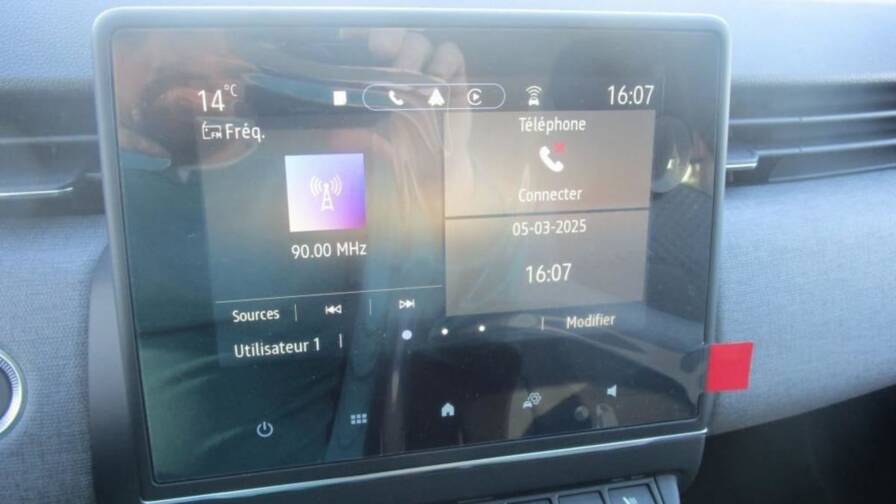 Mandataire Automobile neuf, recherche de Renault Clio-v-clio-tce-90-gsr2-evolution - E-Motors