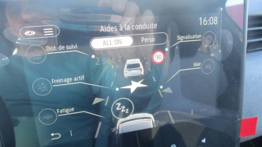 Mandataire Automobile neuf, recherche de Renault Clio-v-clio-tce-90-gsr2-evolution - E-Motors