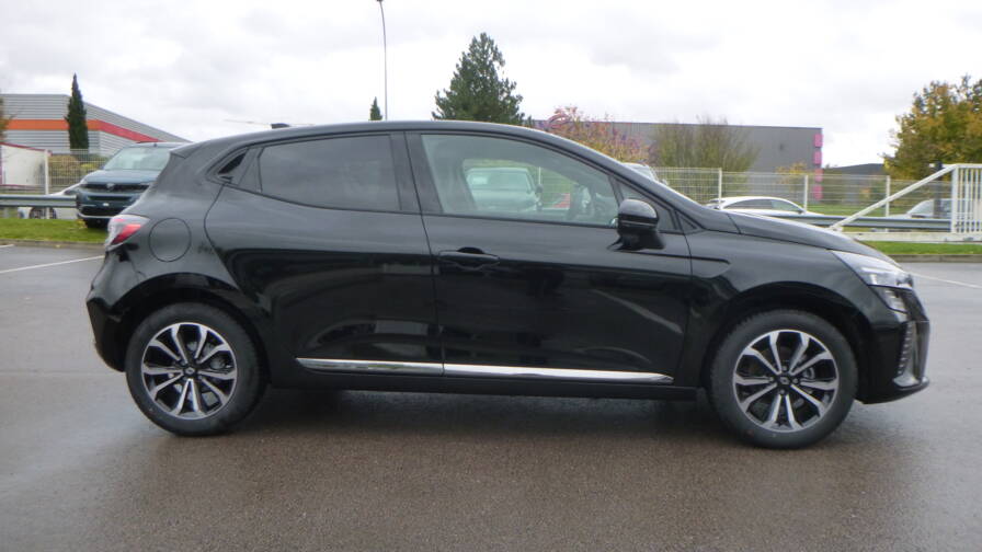 Mandataire Automobile neuf, recherche de Renault Clio-tce-90-x-tronic-techno-plus-pack-hiver - E-Motors