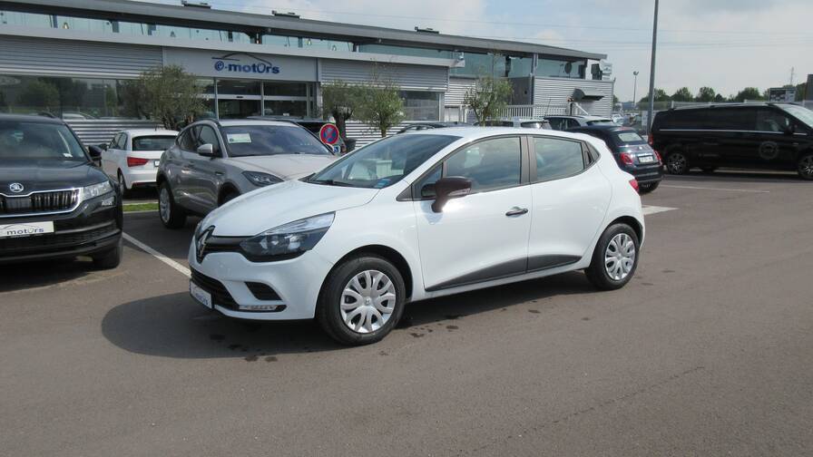 Avis-mandataire-auto-Emotors-Renault-Clio-Life-1-2-16v-75.