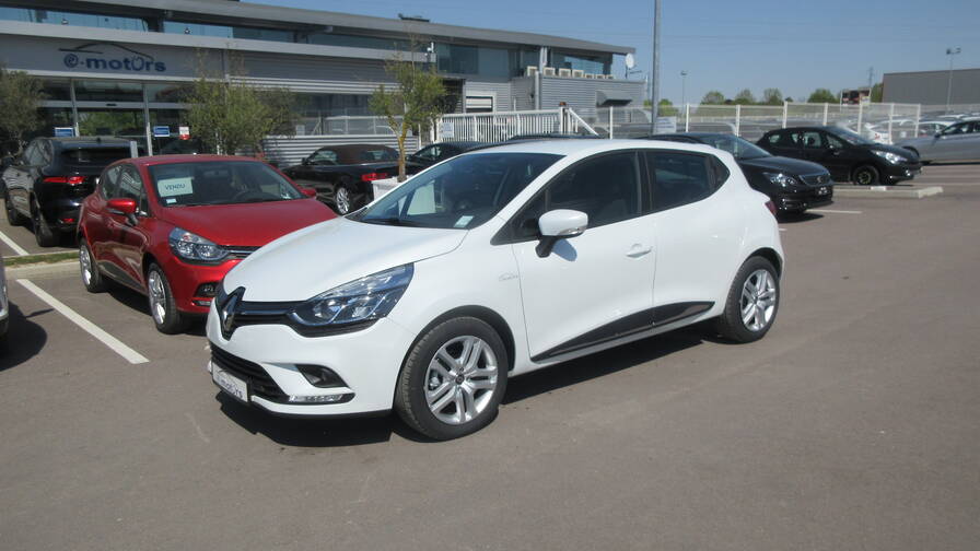 Avis-mandataire-auto-Emotors-Renault-Clio-Zen-tce-90-plus-gps.