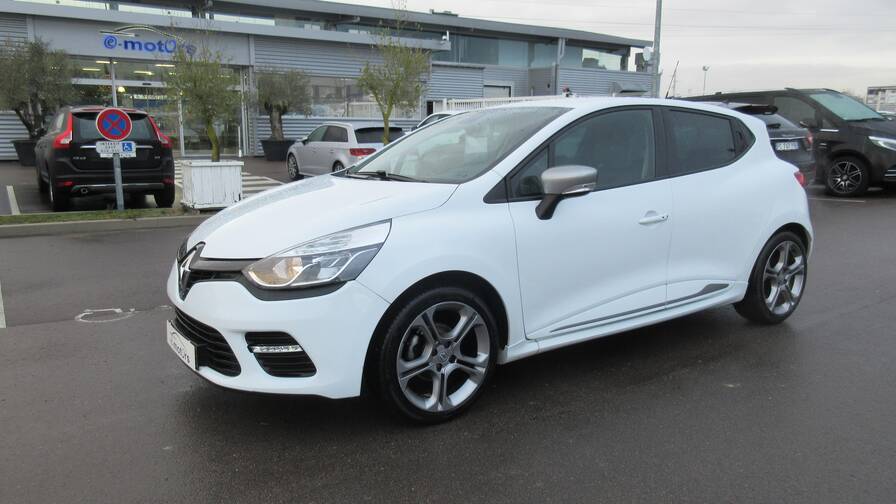 Avis-mandataire-auto-Emotors-Renault-Clio-Iv-gt-tce-120-edc.