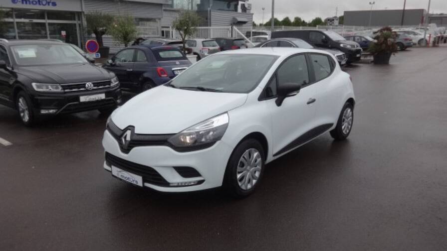 Avis-mandataire-auto-Emotors-Renault-Clio-Life-1-2-16v-75.