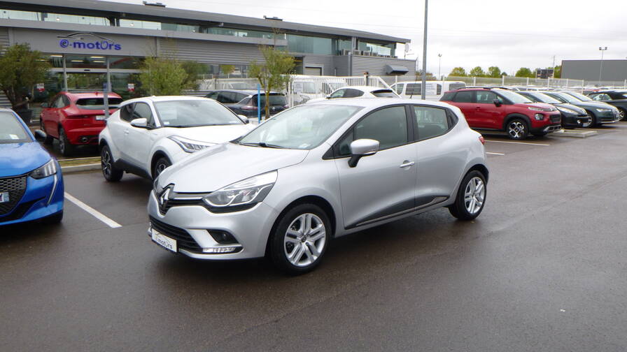 Avis-mandataire-auto-Emotors-Renault-Clio-Zen-tce-90-plus-gps.