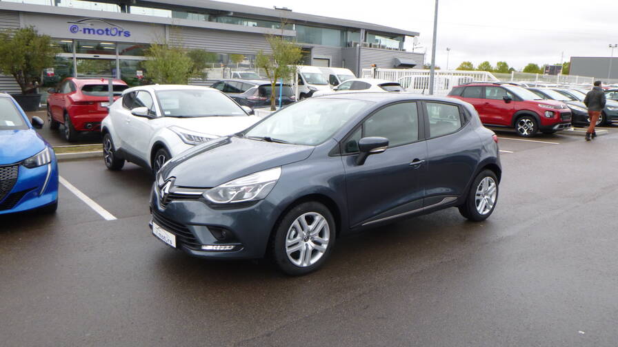 Avis-mandataire-auto-Emotors-Renault-Clio-Zen-tce-90-plus-gps.