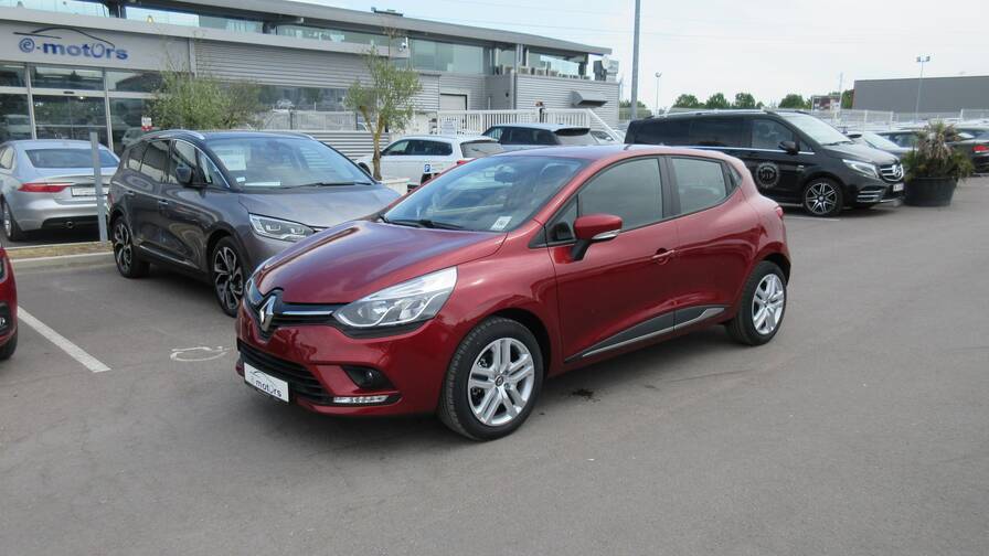 Avis-mandataire-auto-Emotors-Renault-Clio-Zen-tce-75-plus-gps.