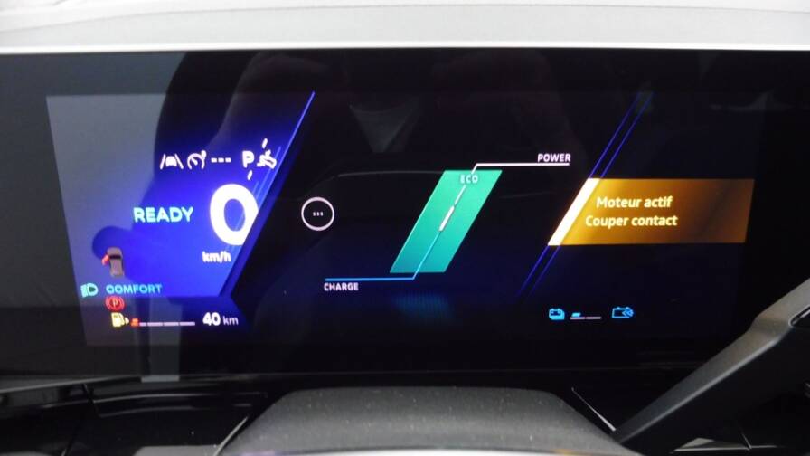 Mandataire Automobile neuf, recherche de Renault Espace-1-2-e-tech-full-hybrid-200ch-esprit-alpine-7-places-25 - E-Motors