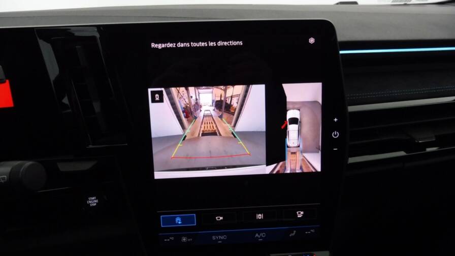 Mandataire Automobile neuf, recherche de Renault Espace-1-2-e-tech-full-hybrid-200ch-esprit-alpine-7-places-25 - E-Motors