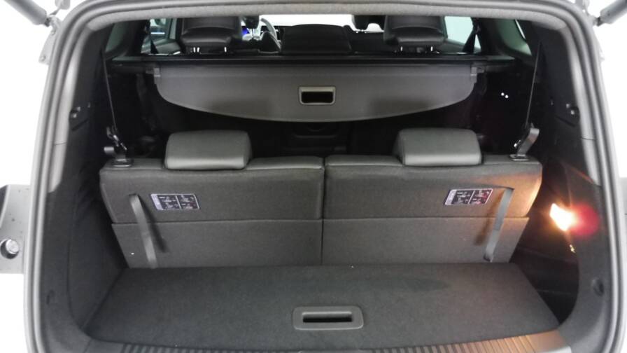 Mandataire Automobile neuf, recherche de Renault Espace-1-2-e-tech-full-hybrid-200ch-esprit-alpine-7-places-25 - E-Motors