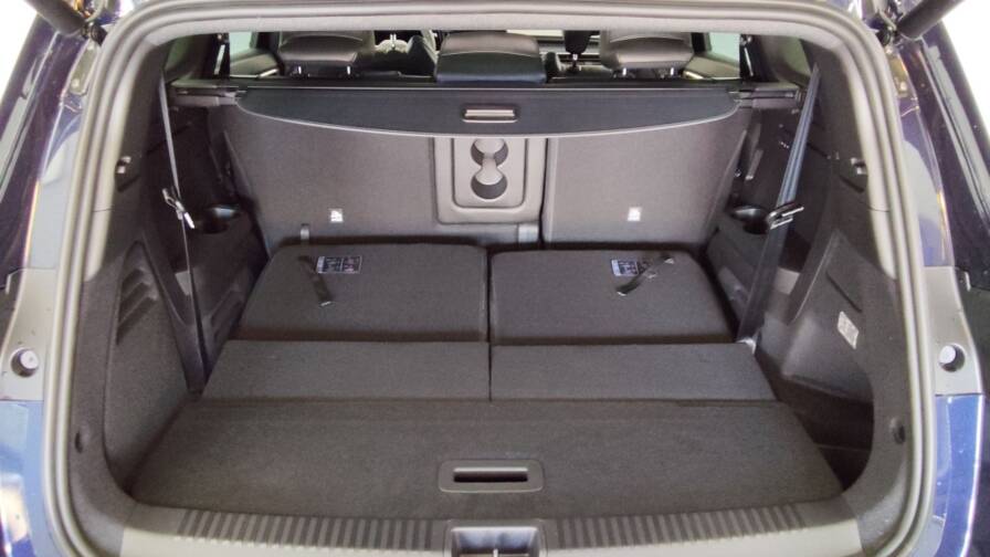 Mandataire Automobile neuf, recherche de Renault Espace-1-2-e-tech-full-hybrid-200ch-esprit-alpine-7-places-25 - E-Motors