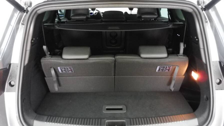 Mandataire Automobile neuf, recherche de Renault Espace-1-2-e-tech-full-hybrid-200ch-esprit-alpine-7-places-25 - E-Motors